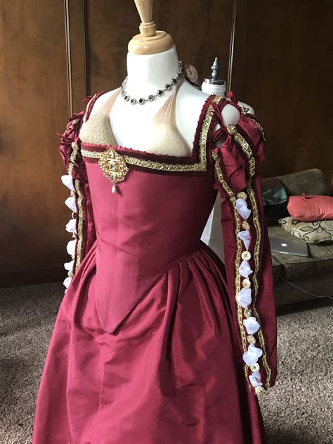 renaissance gown